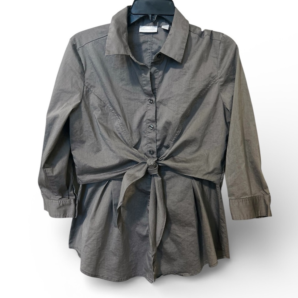 New York & Company Gray Tie Front Button Down Blouse Size Medium EUC